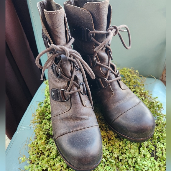SOREL Joan Of Artic Brown Leather Lace Up Winter Weather Wedge Snow Boots 9 EUC - Picture 3 of 16
